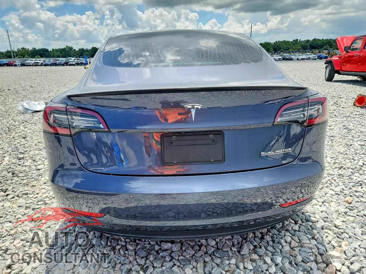 TESLA MODEL 3 2020 - 5YJ3E1EC2LF713513