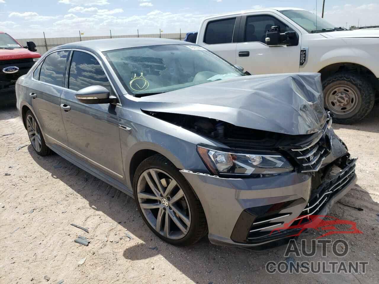 VOLKSWAGEN PASSAT 2017 - 1VWDT7A30HC003630