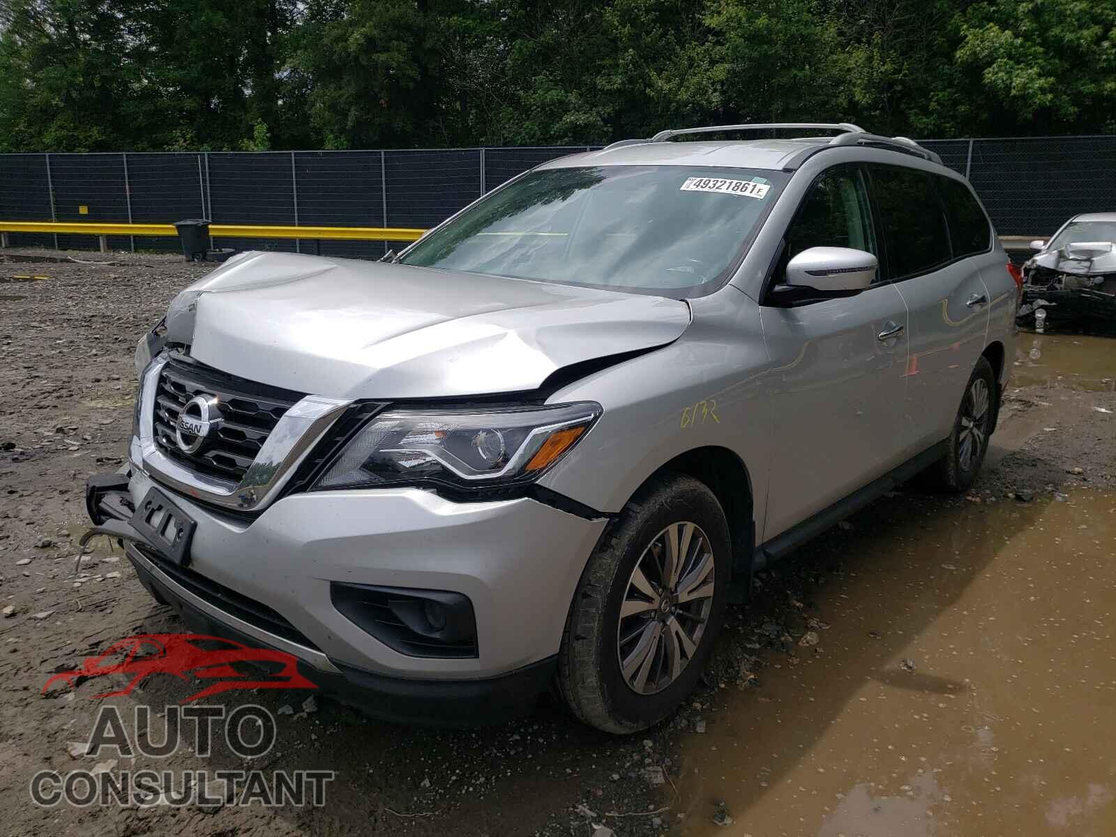NISSAN PATHFINDER 2017 - 5N1DR2MMXHC680382