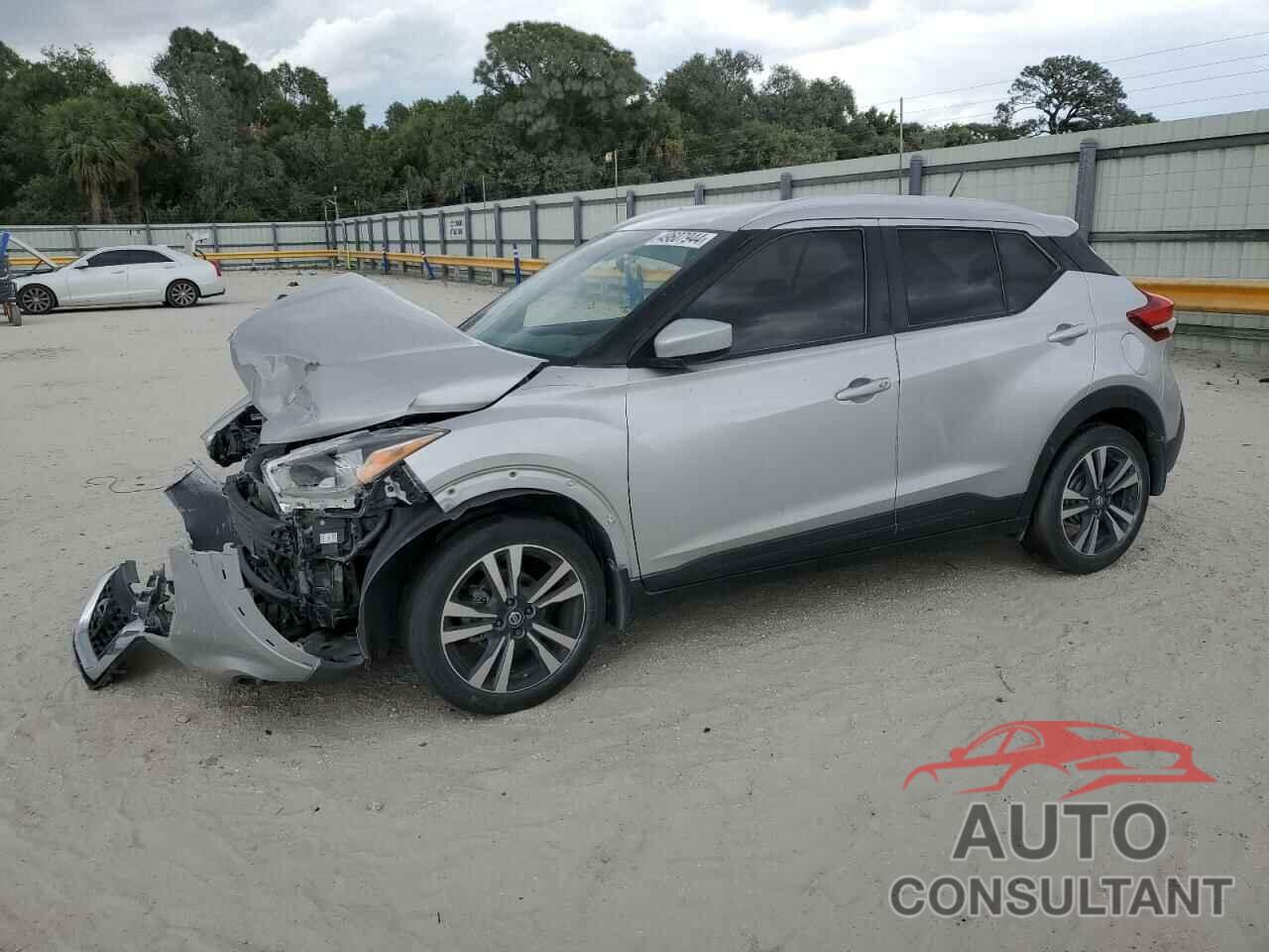 NISSAN KICKS 2019 - 3N1CP5CU0KL522690