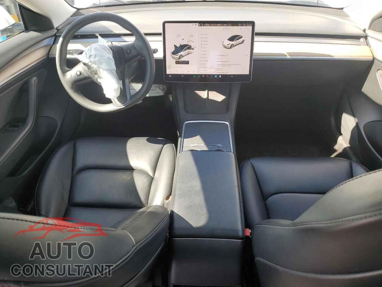 TESLA MODEL 3 2022 - 5YJ3E1EA0NF144372