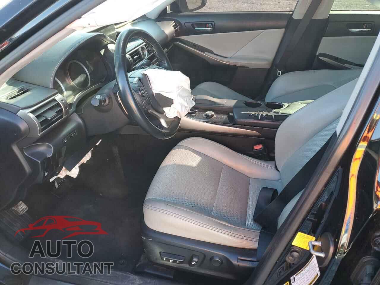 LEXUS IS 2014 - JTHCF1D27E5003113