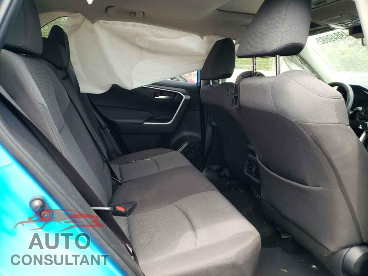 TOYOTA RAV4 2019 - JTMP1RFV2KD018370