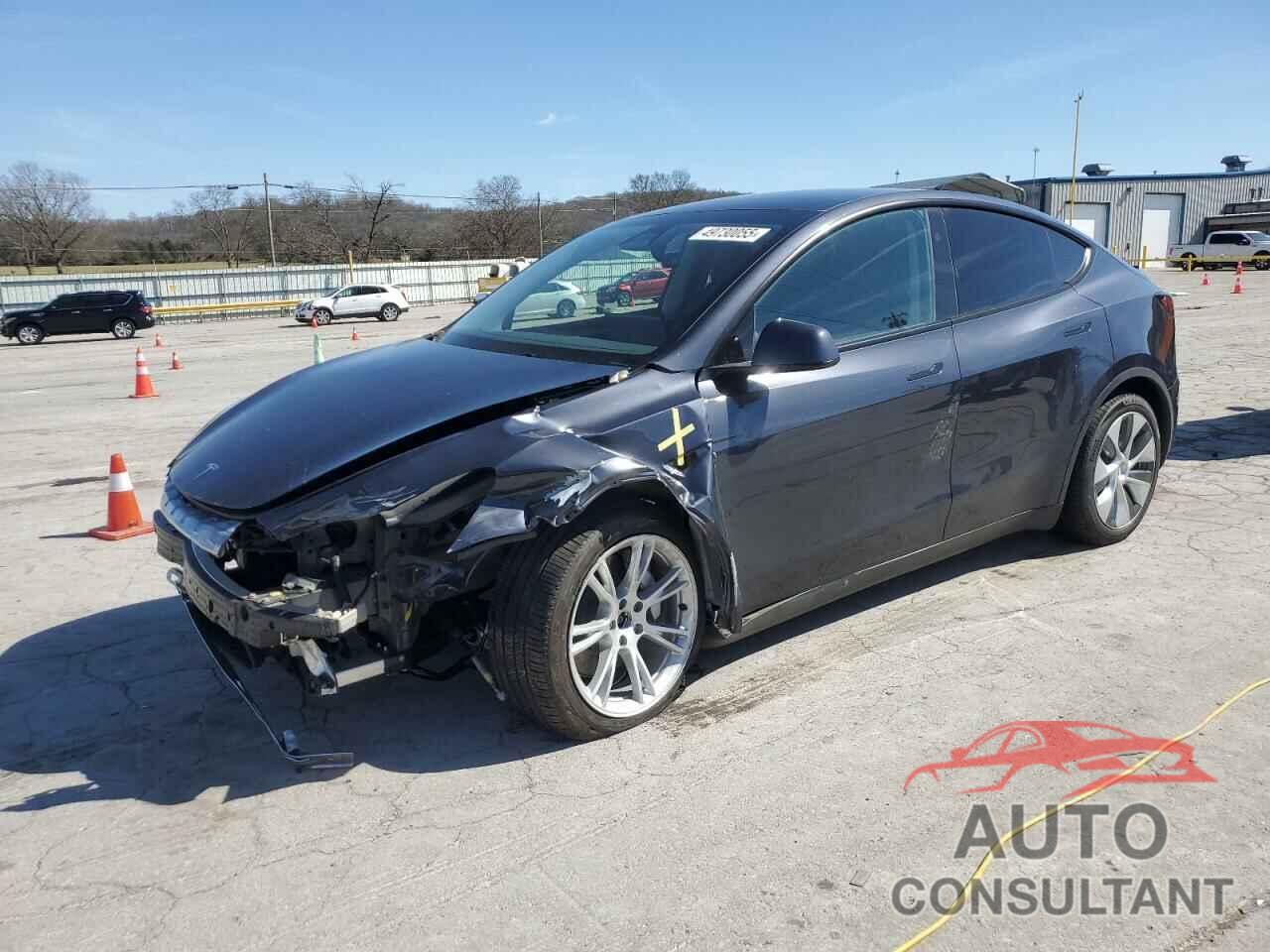 TESLA MODEL Y 2024 - 7SAYGDEE6RA266650