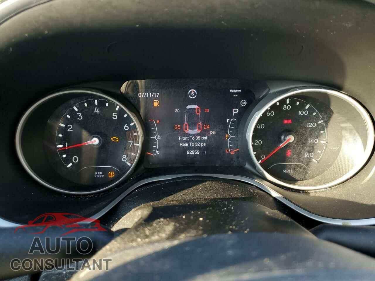 JEEP COMPASS 2020 - 3C4NJCCB5LT211154