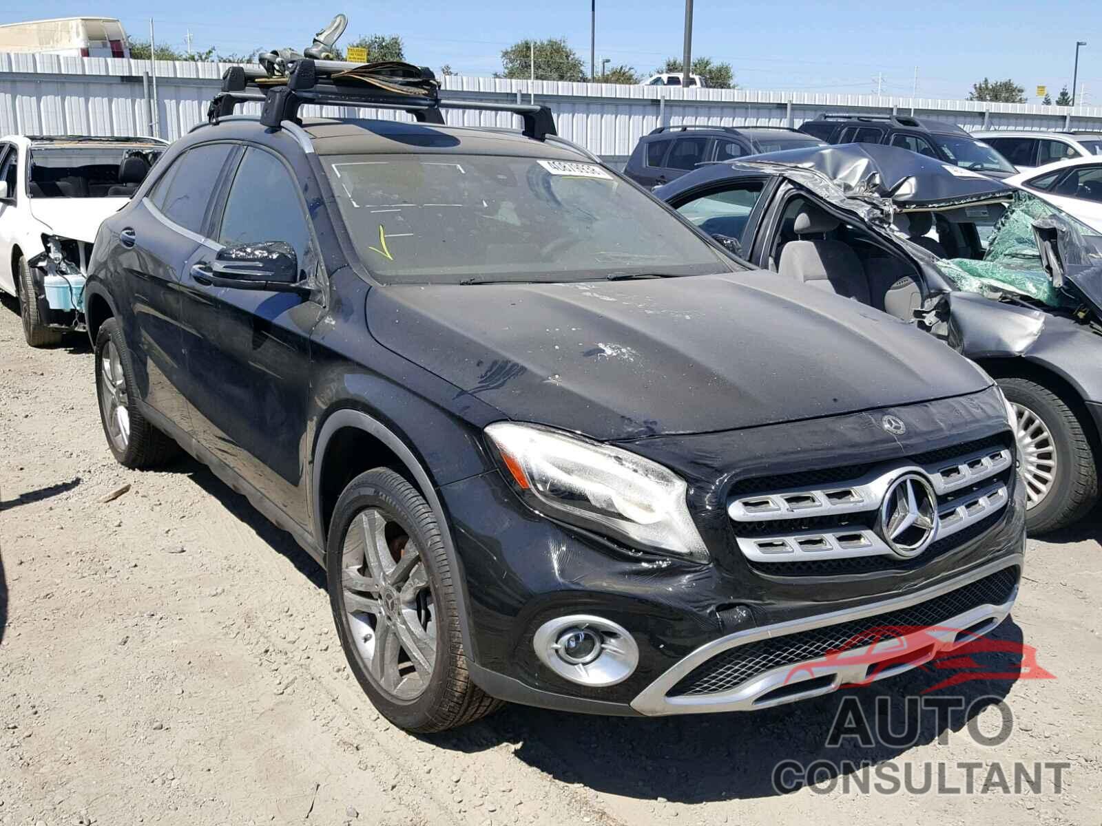MERCEDES-BENZ GLA 250 4MATIC 2018 - WDCTG4GB0JJ430401