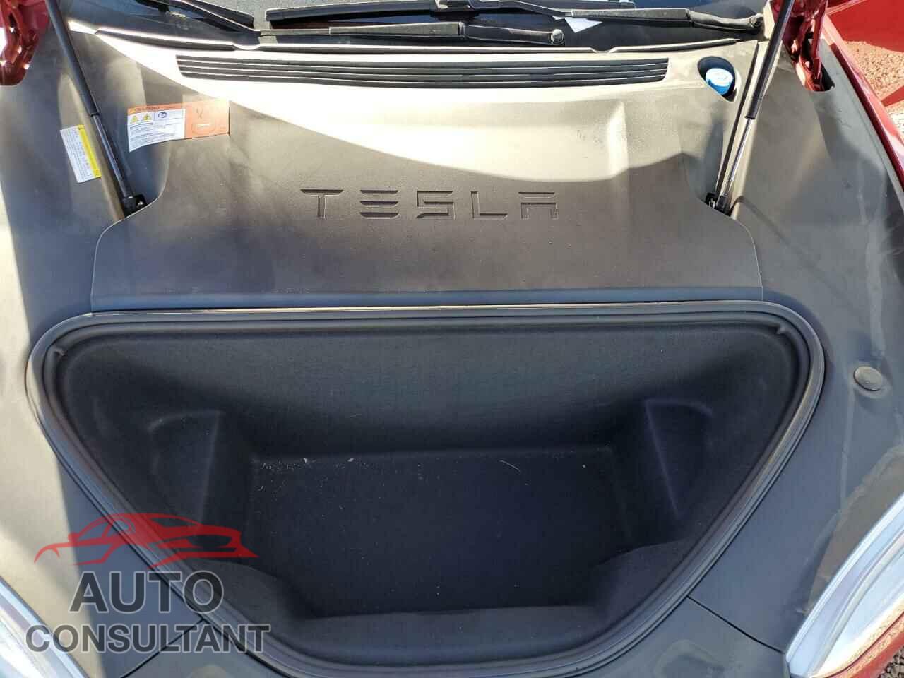TESLA MODEL S 2017 - 5YJSA1E11HF196590