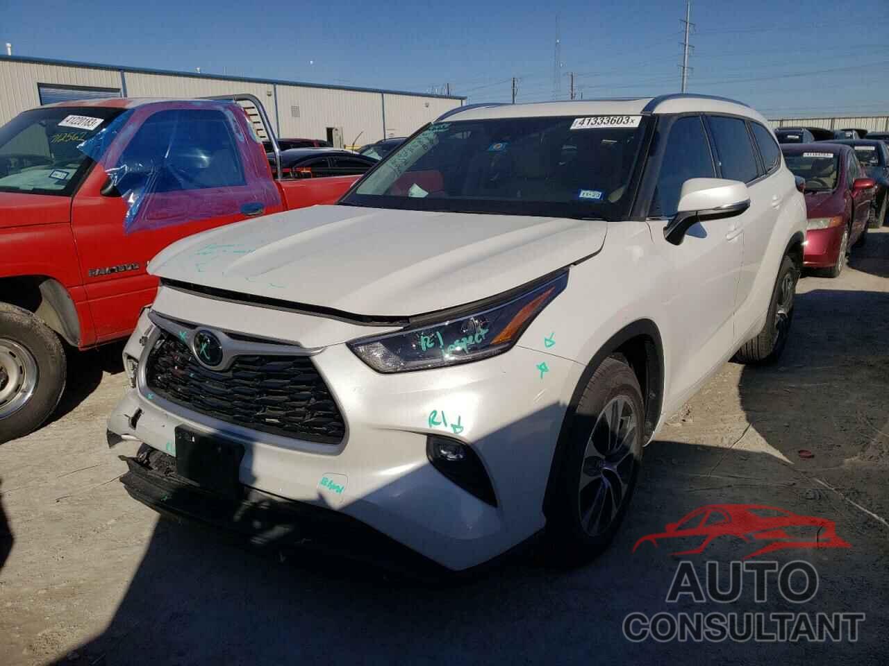 TOYOTA HIGHLANDER 2021 - 5TDGZRAH9MS040111