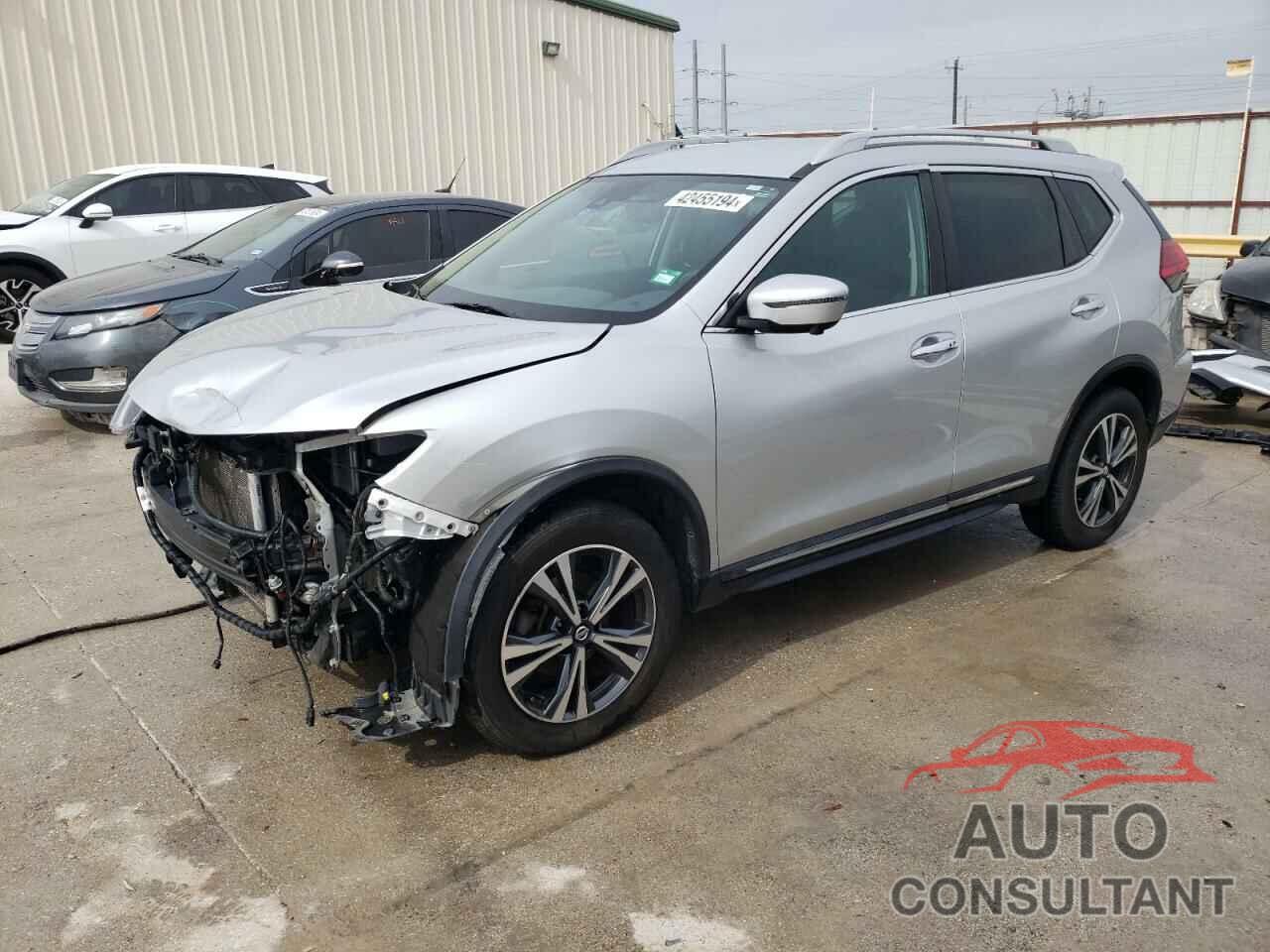 NISSAN ROGUE 2017 - 5N1AT2MVXHC833050