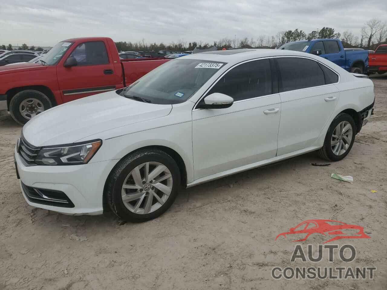 VOLKSWAGEN PASSAT 2018 - 1VWBA7A35JC011001