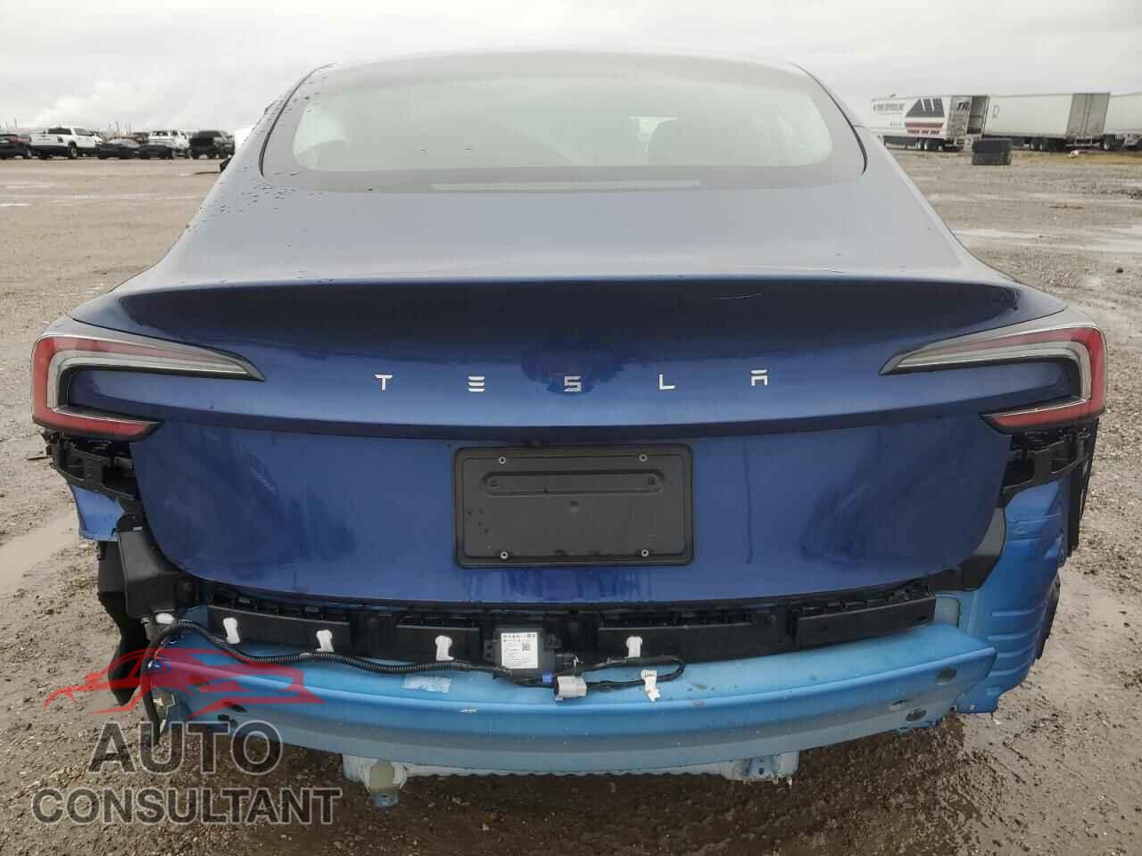 TESLA MODEL 3 2024 - 5YJ3E1EA4RF788771