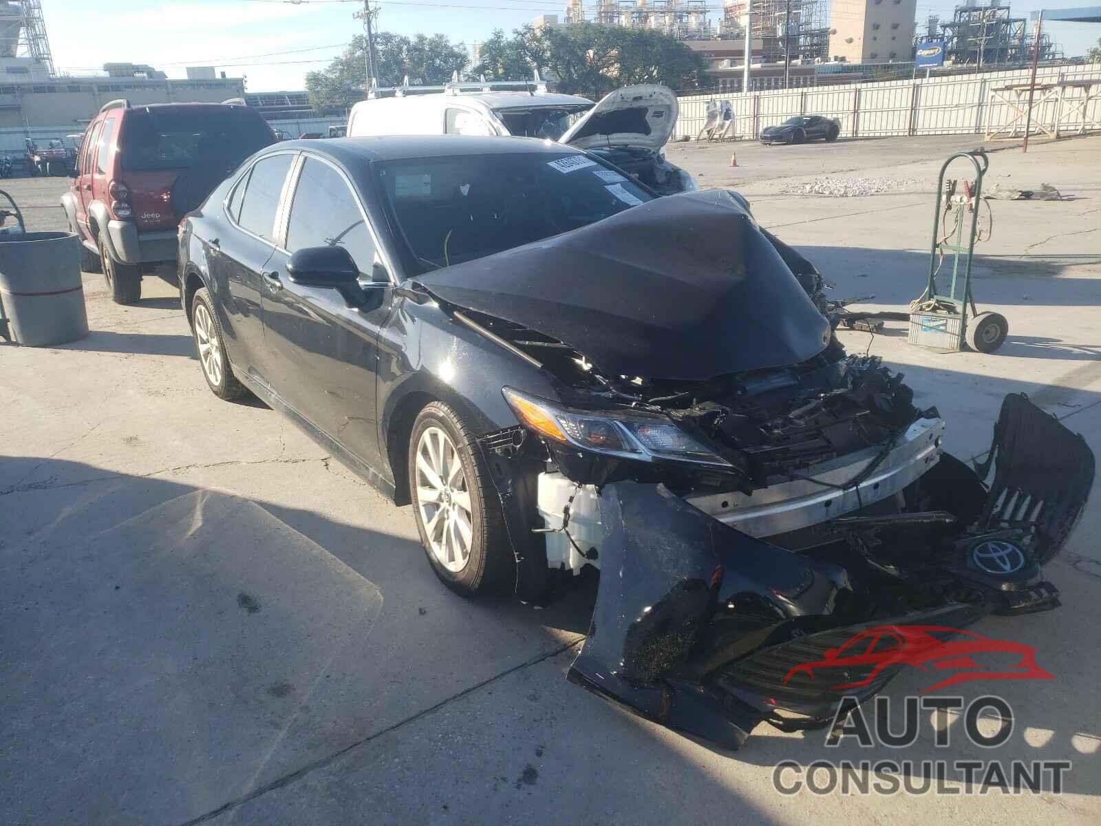 TOYOTA CAMRY 2019 - 4T1B11HK8KU696227