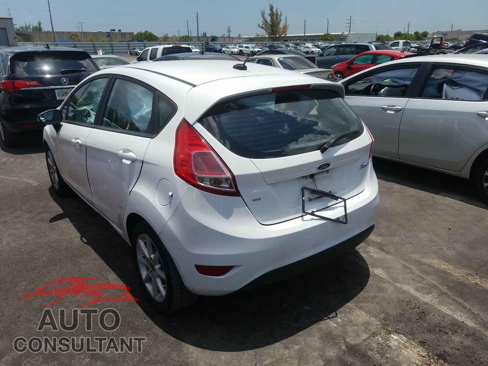 FORD FIESTA 2016 - 3FADP4EJ0GM126703