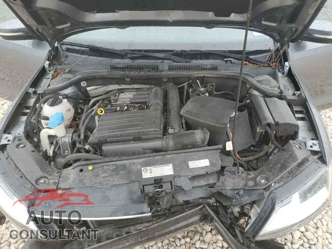 VOLKSWAGEN JETTA 2017 - 3VWDB7AJ5HM267328
