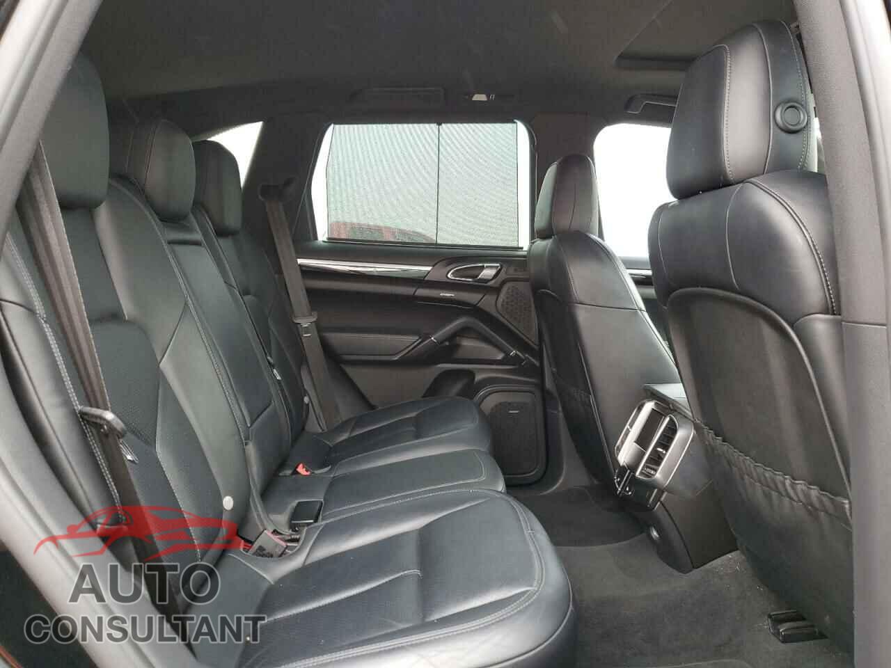 PORSCHE CAYENNE 2014 - WP1AA2A2XELA94051