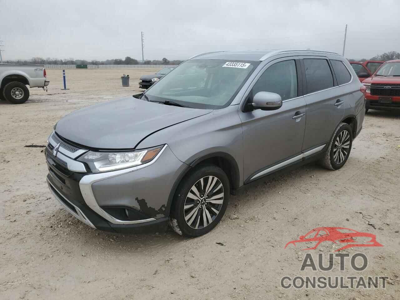 MITSUBISHI OUTLANDER 2019 - JA4AD3A33KZ034249