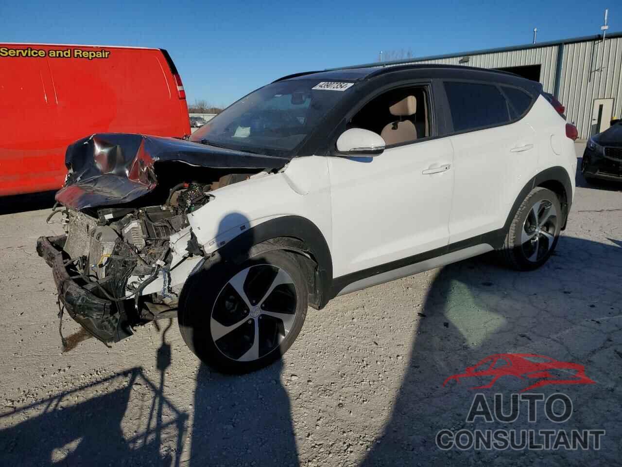 HYUNDAI TUCSON 2018 - KM8J33A20JU675124