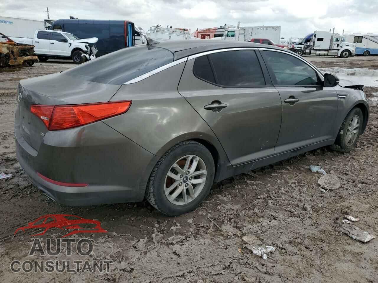 KIA OPTIMA 2011 - KNAGM4A72B5058085
