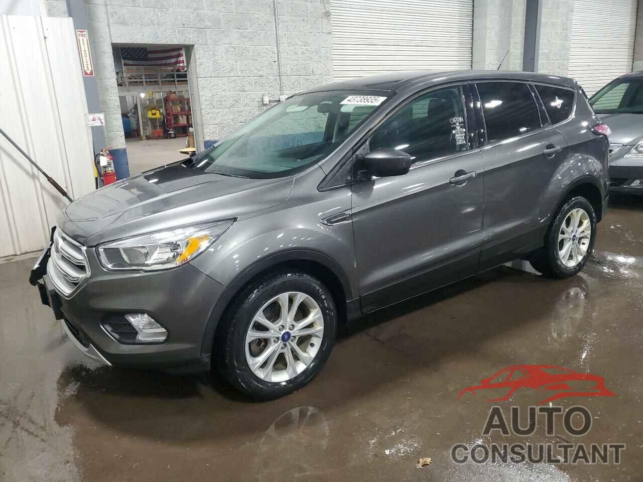 FORD ESCAPE 2017 - 1FMCU9GD7HUB66756