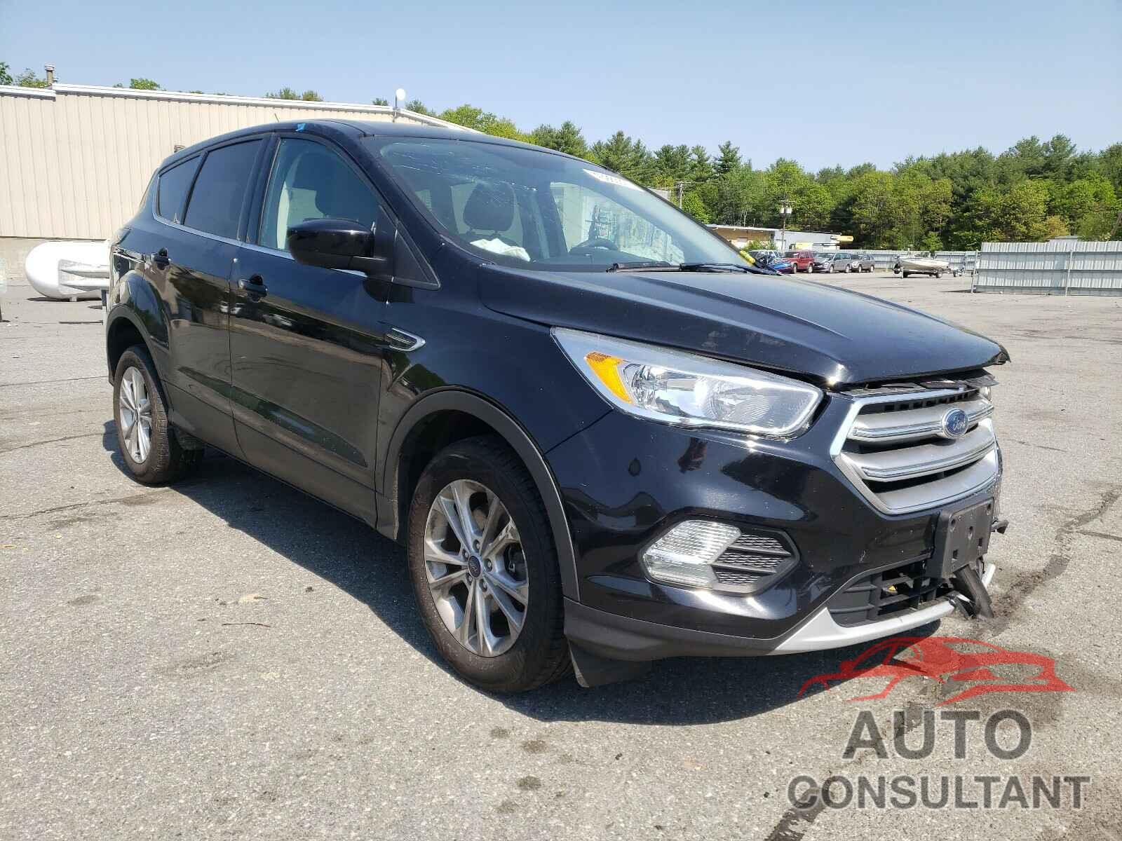 FORD ESCAPE 2017 - 1FMCU9GD6HUA98188