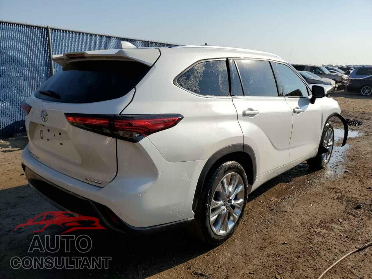TOYOTA HIGHLANDER 2021 - 5TDYZRAH2MS035997