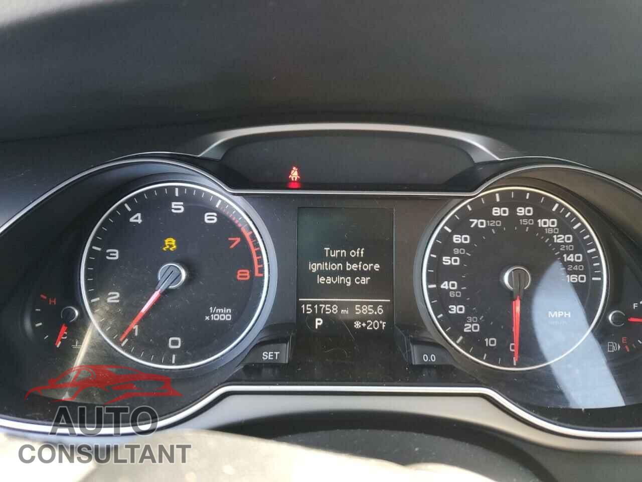 AUDI A4 2013 - WAUFFAFL3DN008292