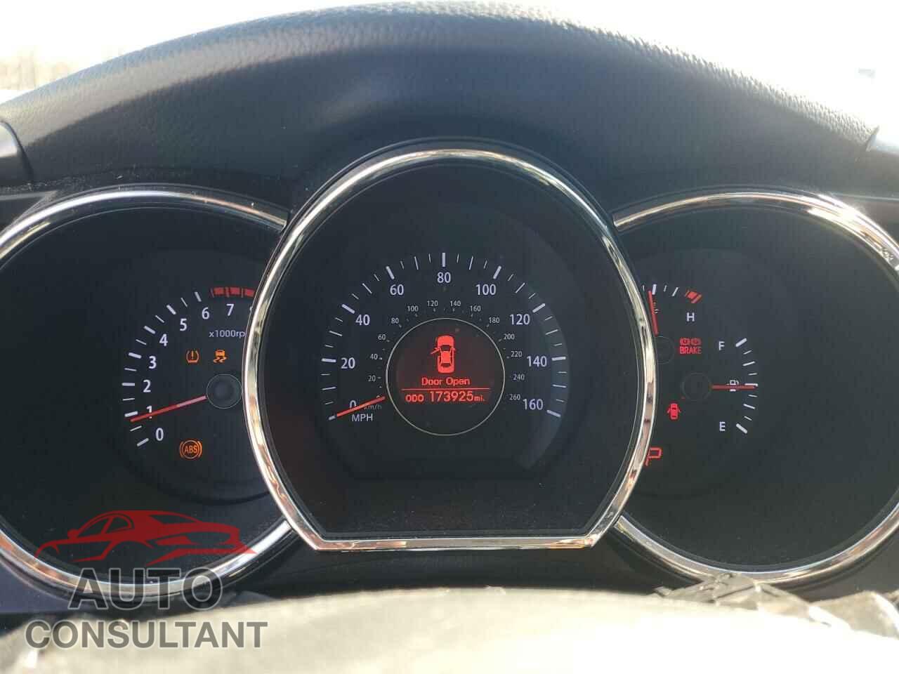 KIA OPTIMA 2011 - KNAGM4A77B5119883