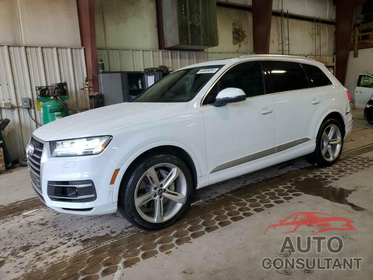 AUDI Q7 2019 - WA1VAAF76KD003973