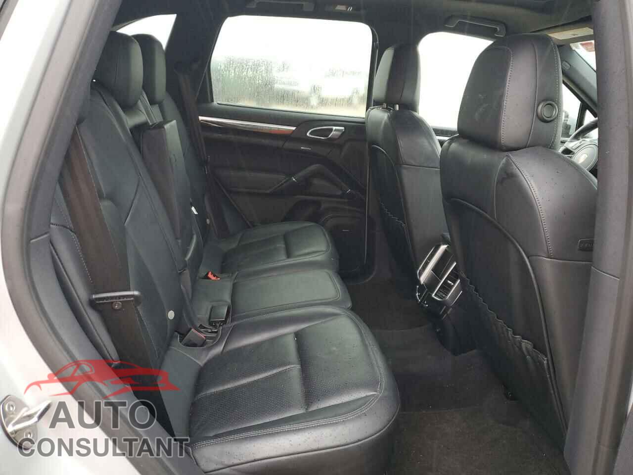 PORSCHE CAYENNE 2013 - WP1AA2A29DLA19386