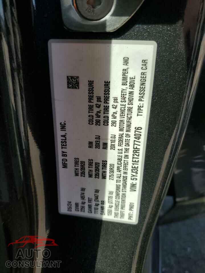 TESLA MODEL 3 2024 - 5YJ3E1ET2RF774076