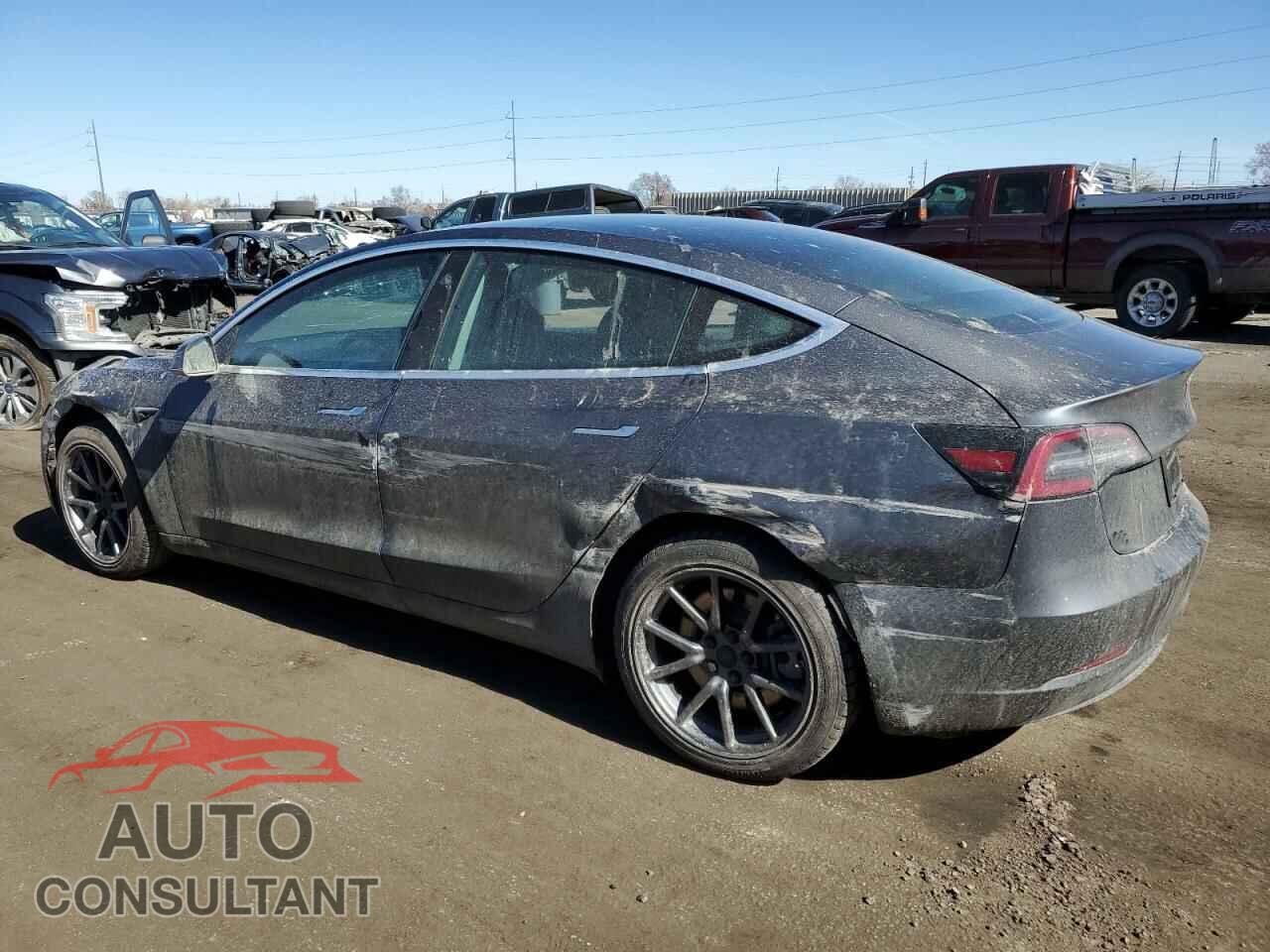 TESLA MODEL 3 2020 - 5YJ3E1EB8LF628277