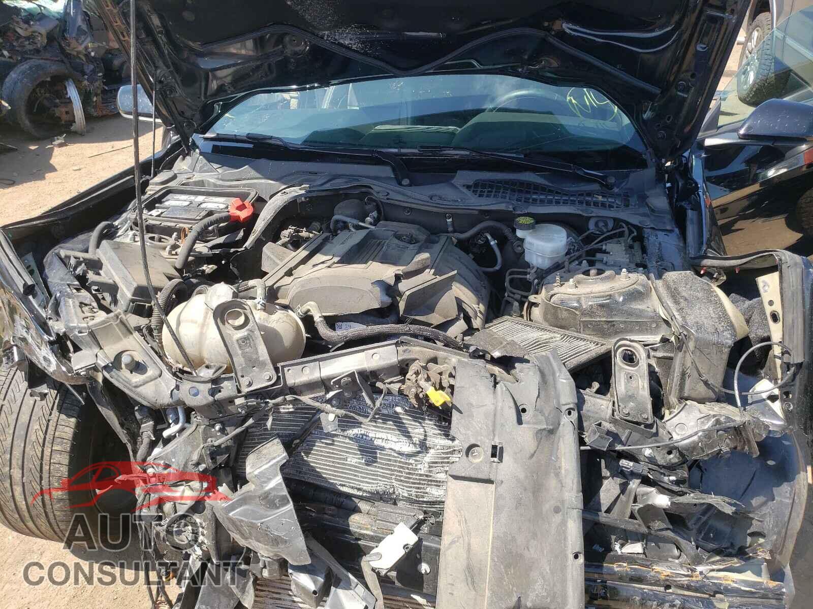 FORD MUSTANG 2017 - 1FA6P8TH8H5335713
