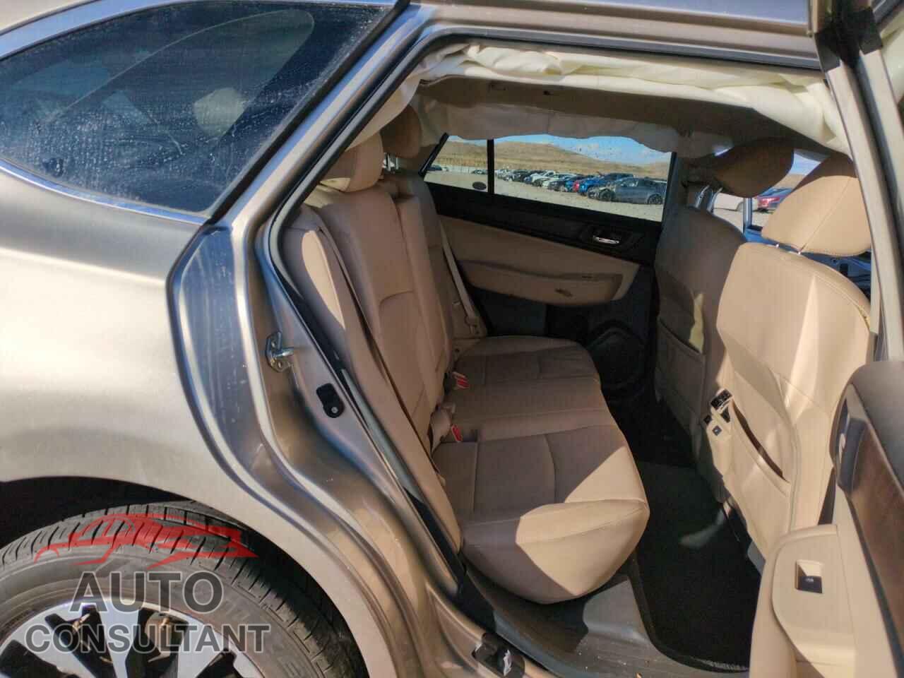 SUBARU OUTBACK 2017 - 4S4BSENC5H3329379