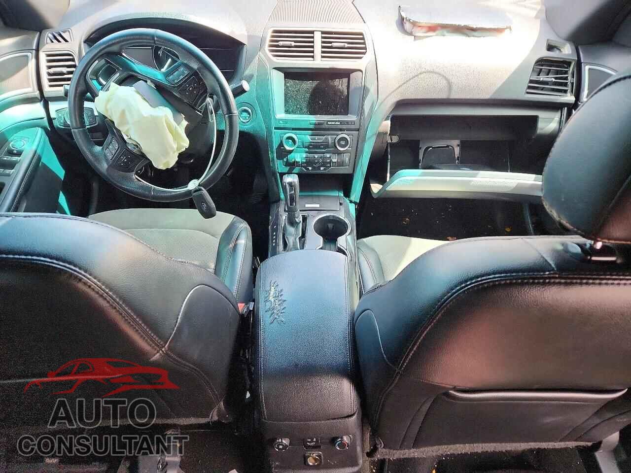 FORD EXPLORER 2017 - 1FM5K7D84HGA22073