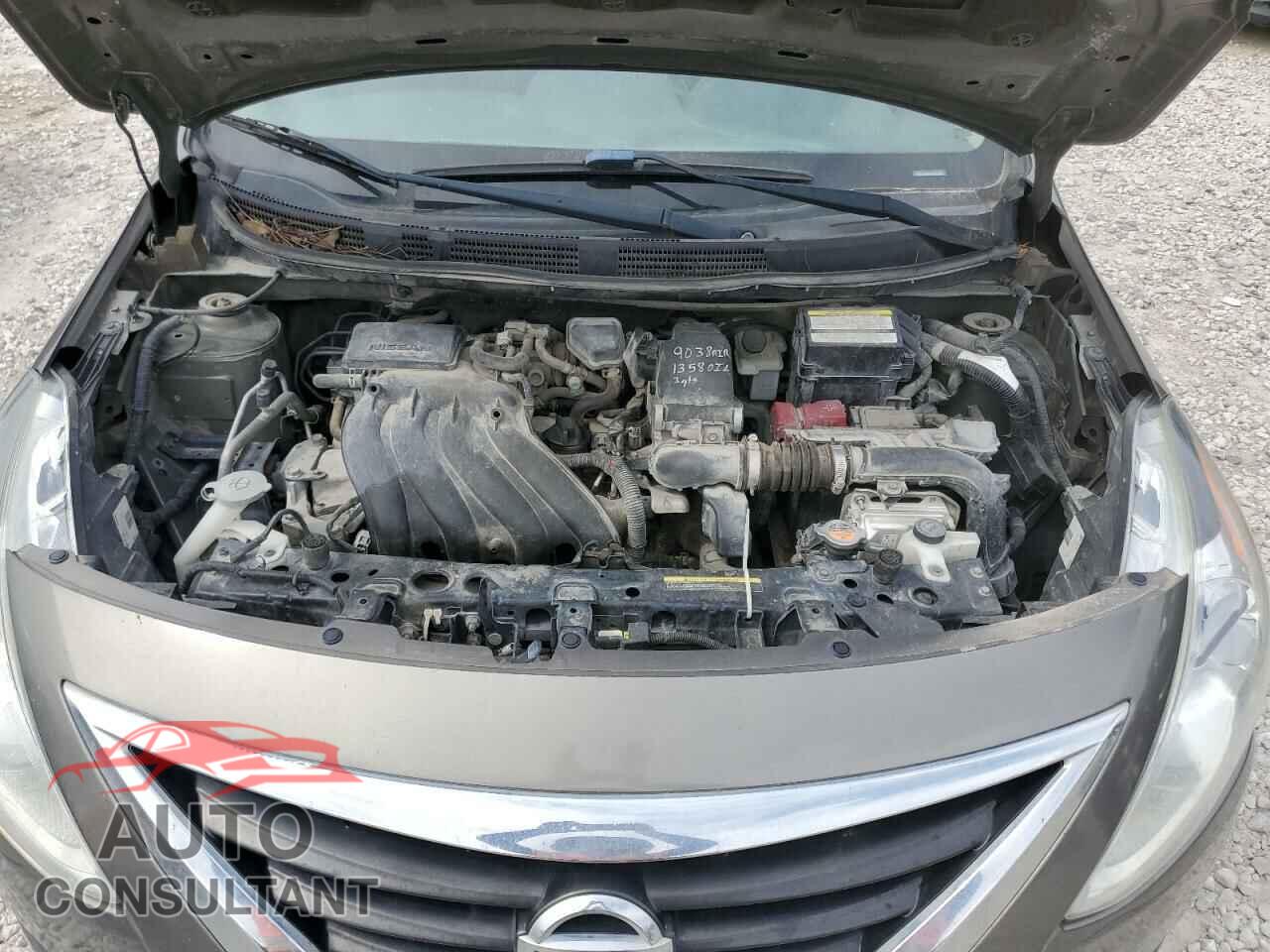 NISSAN VERSA 2017 - 3N1CN7AP5HL865647
