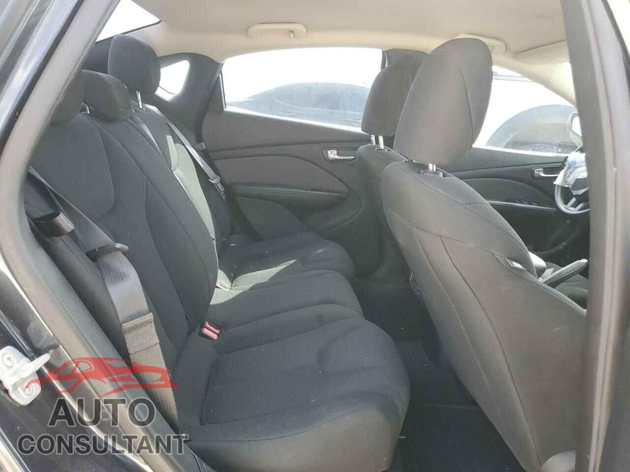 DODGE DART 2013 - 1C3CDFAA4DD330027