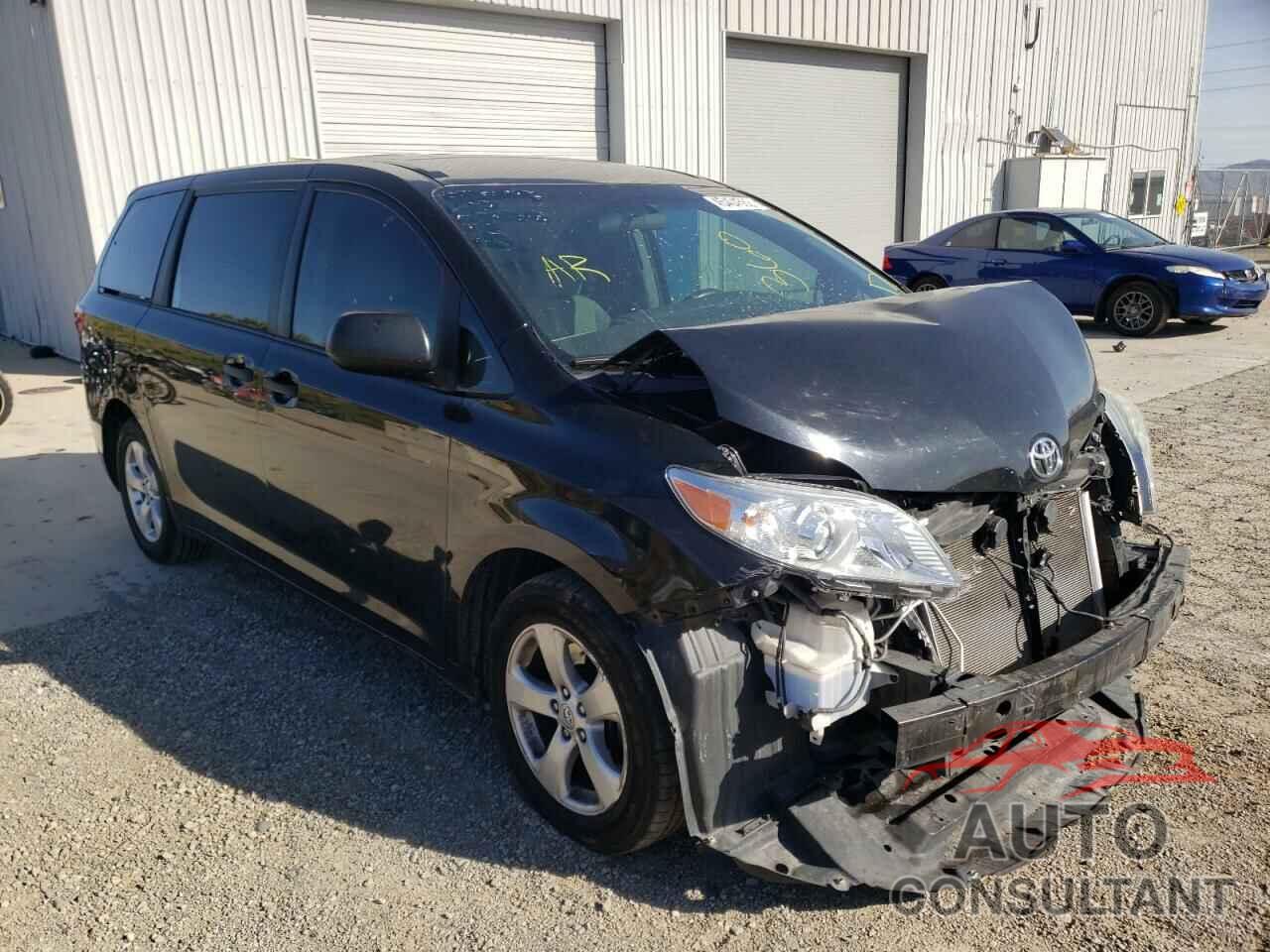 TOYOTA SIENNA 2016 - 5TDZK3DC0GS750111