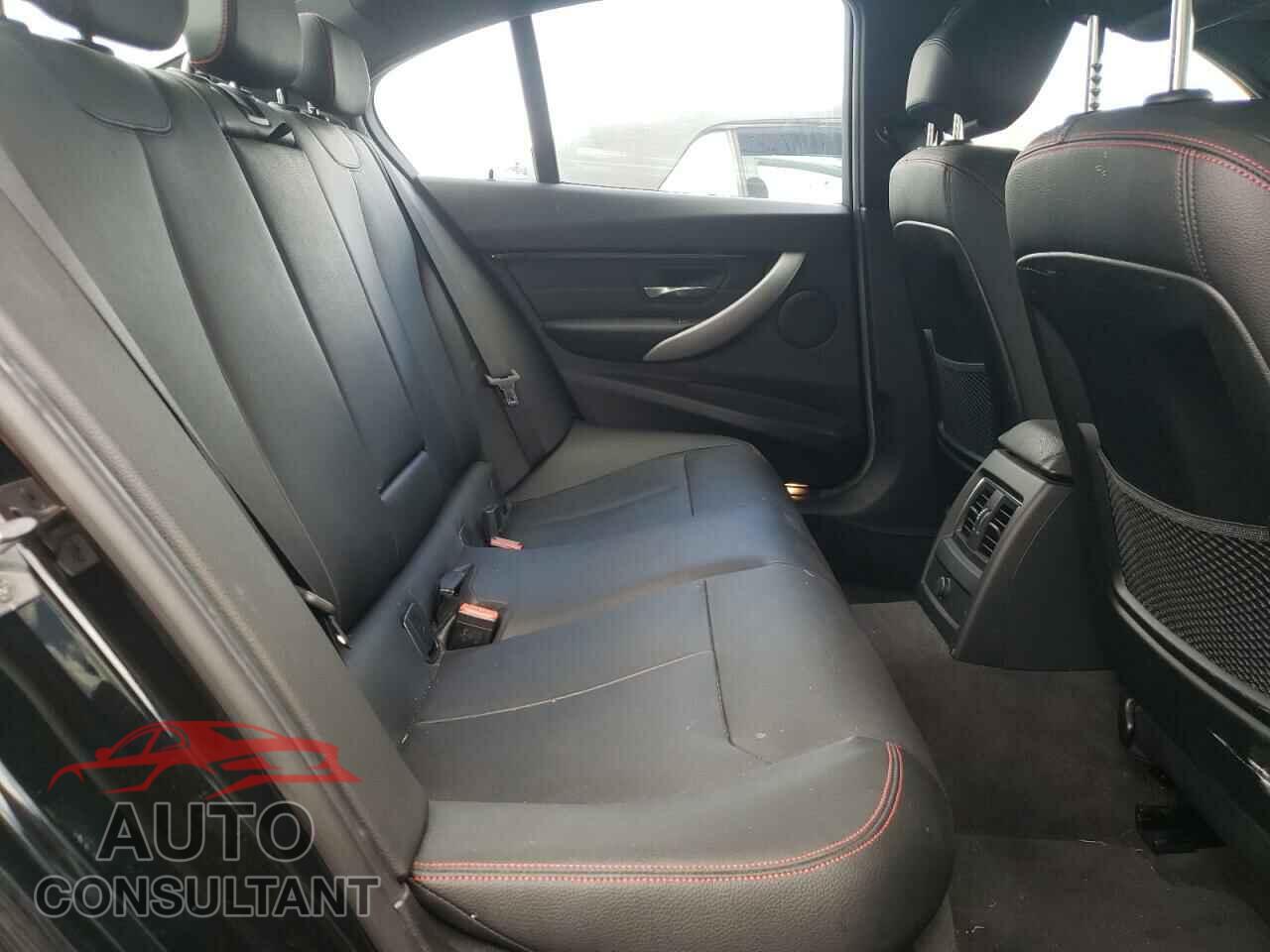 BMW 3 SERIES 2016 - WBA8E9G56GNU29180