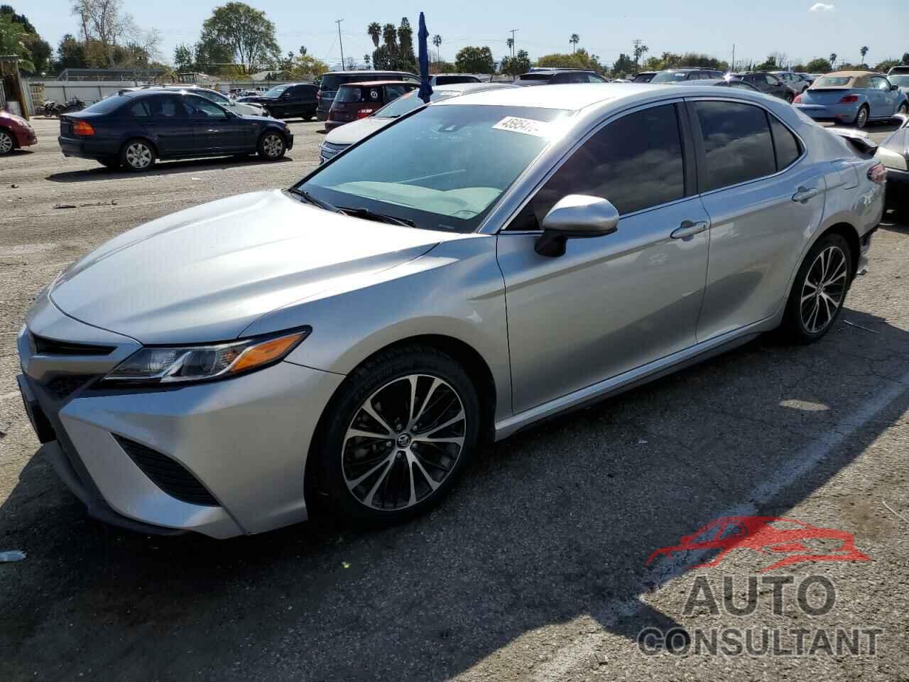 TOYOTA CAMRY 2018 - 4T1B11HK1JU128092