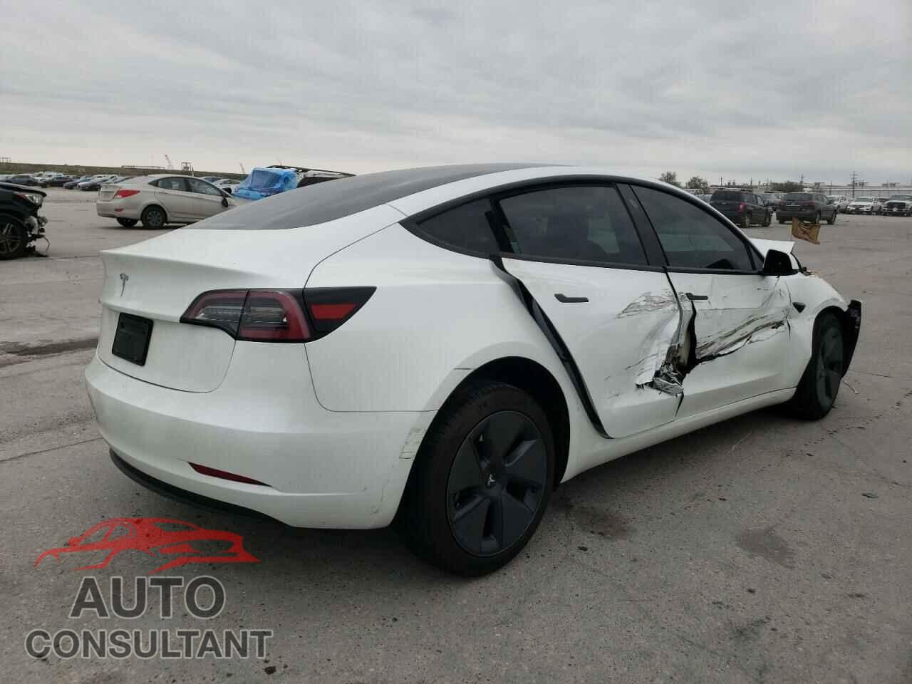 TESLA MODEL 3 2023 - 5YJ3E1EA9PF565719
