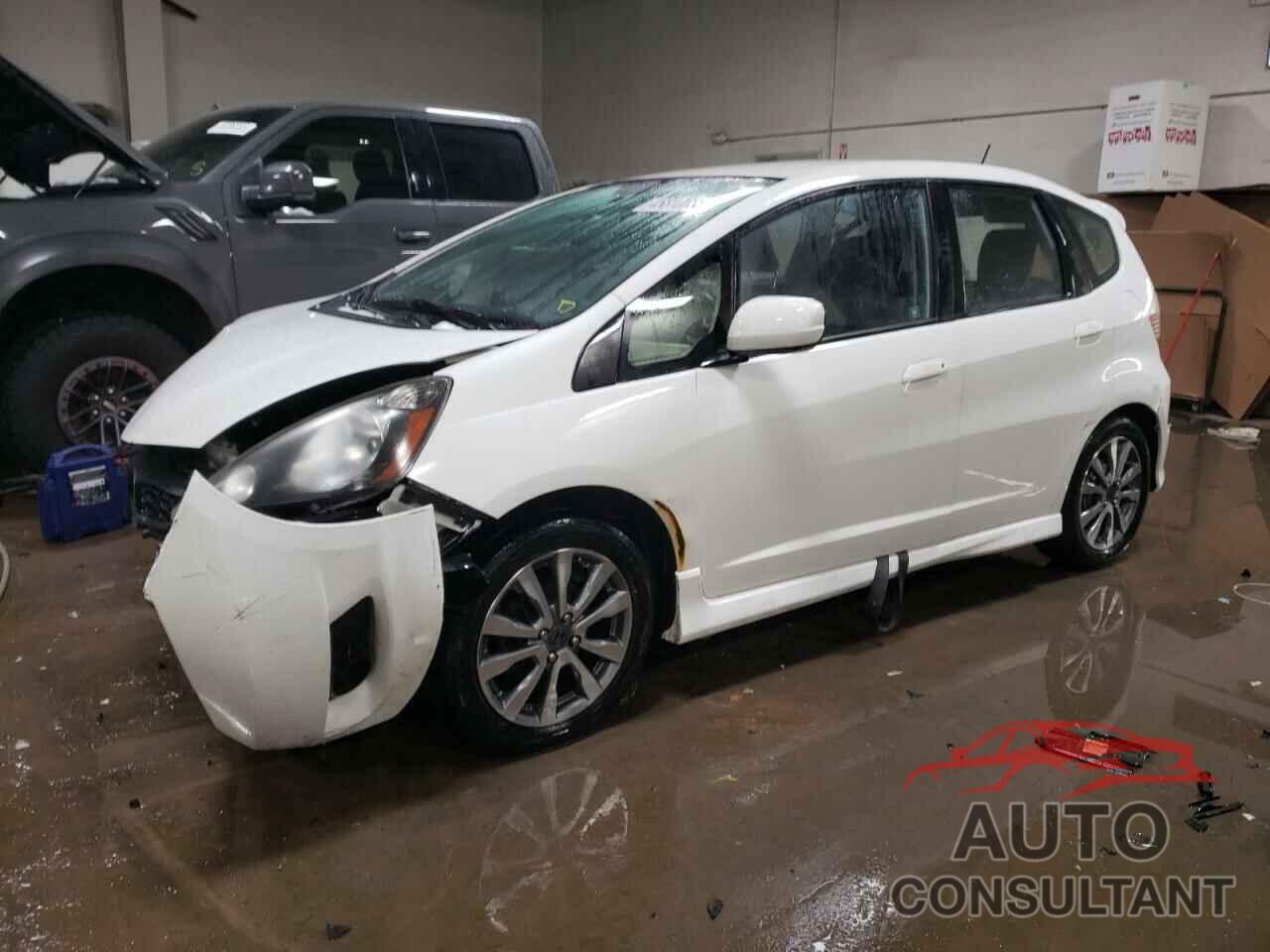 HONDA FIT 2012 - JHMGE8H51CC015543