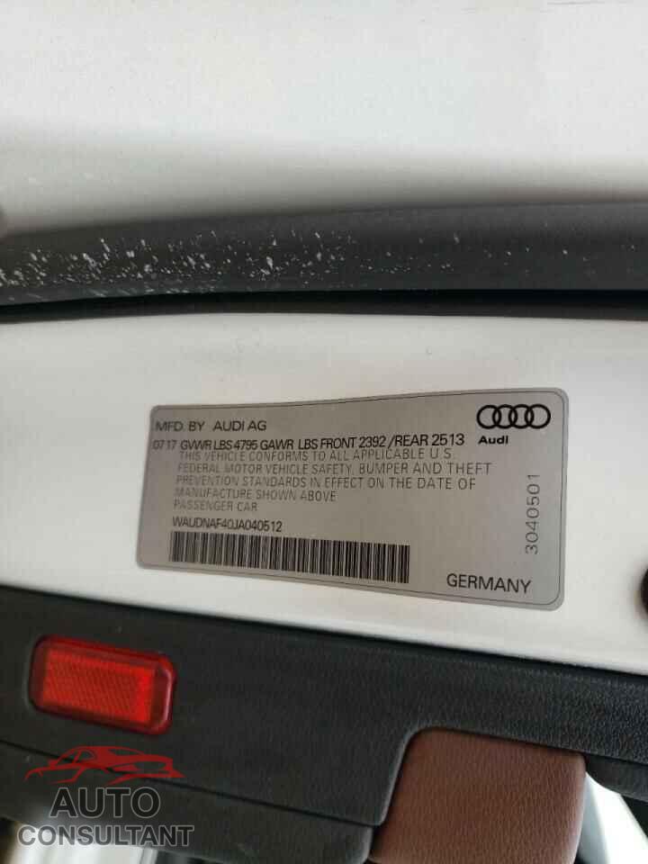 AUDI A4 2018 - WAUDNAF40JA040512