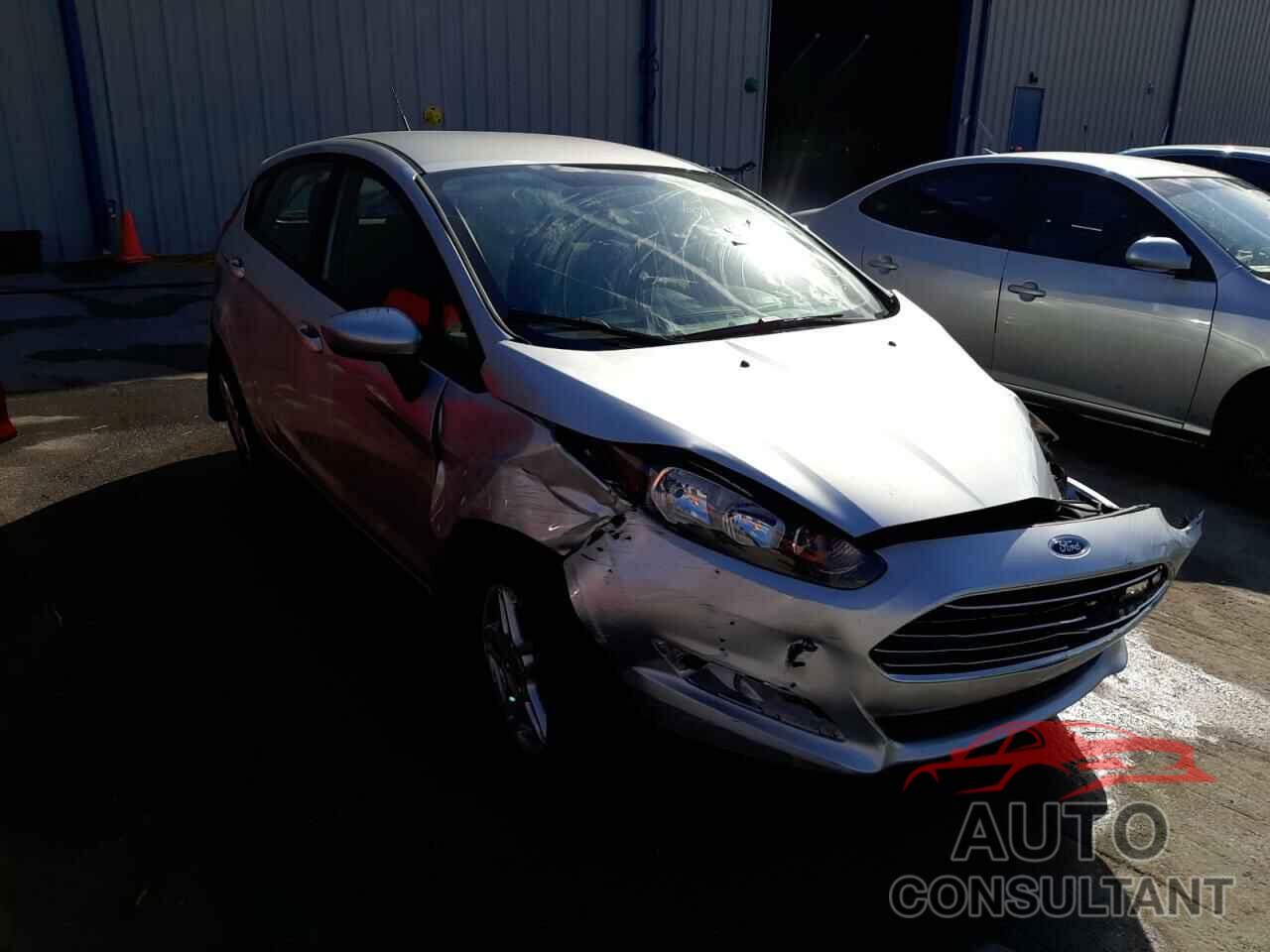 FORD FIESTA 2018 - 3FADP4EJ2JM133501