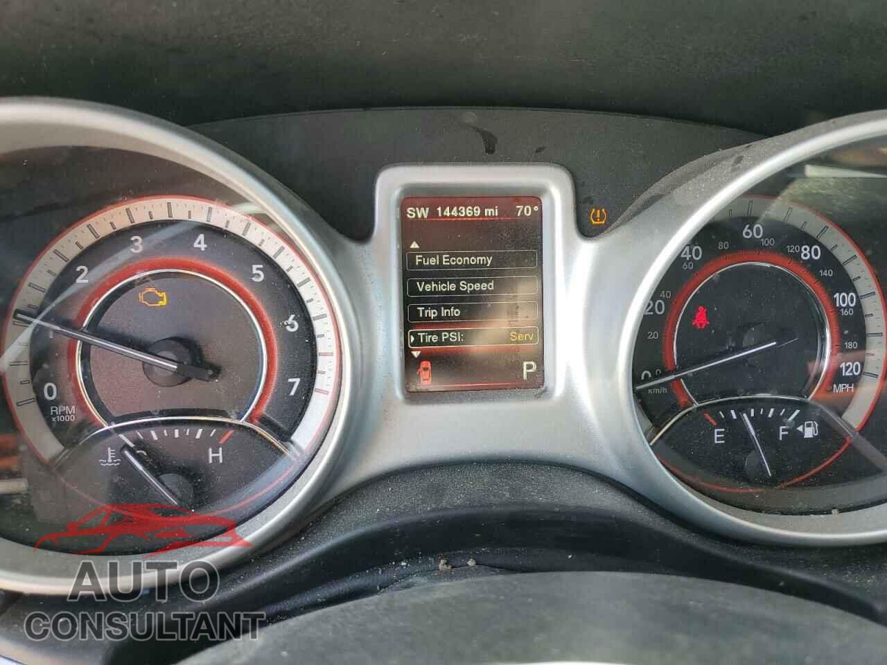 DODGE JOURNEY 2017 - 3C4PDCBB1HT684364