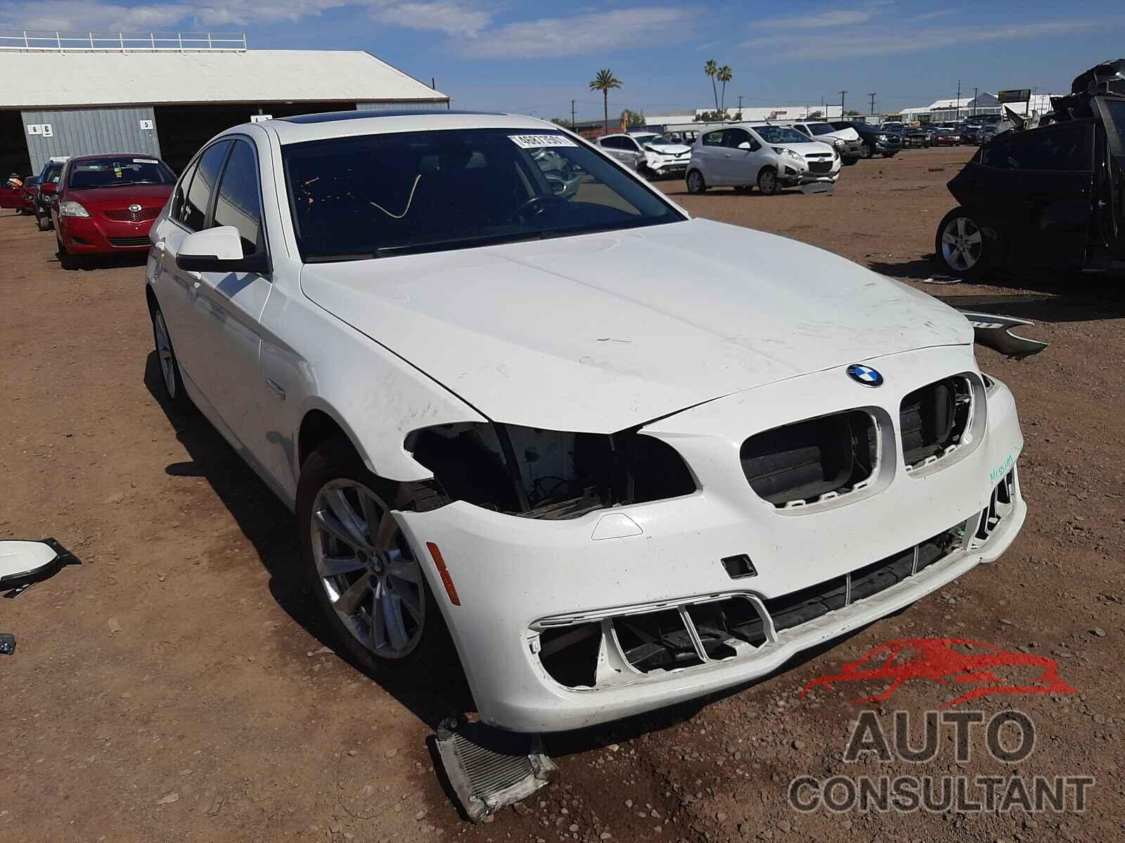 BMW 5 SERIES 2016 - WBA5A5C53GD525643