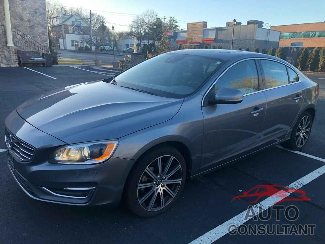 VOLVO S60 2016 - LYV612TM7GB100109