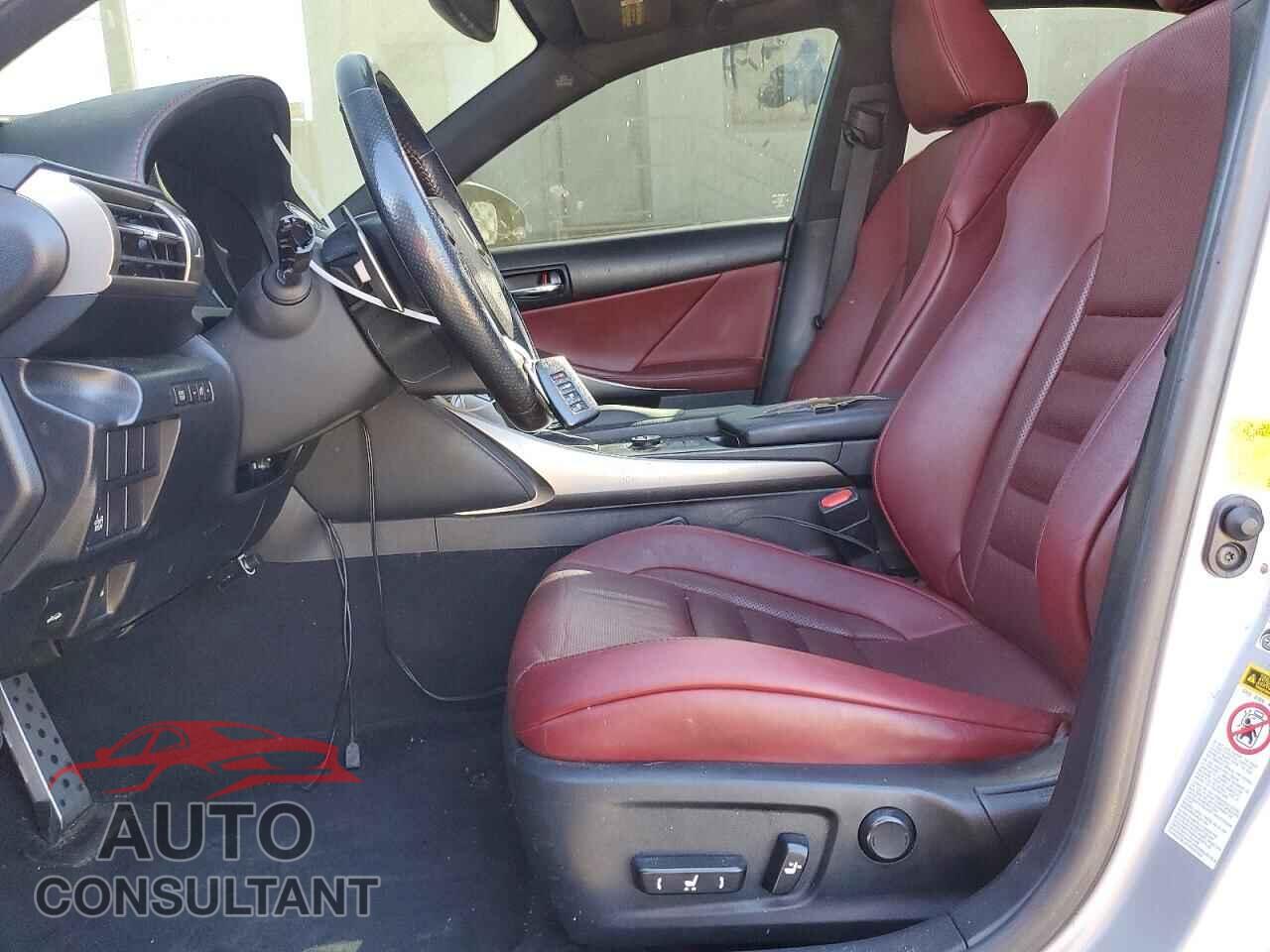 LEXUS IS 2015 - JTHBE1D28F5019871