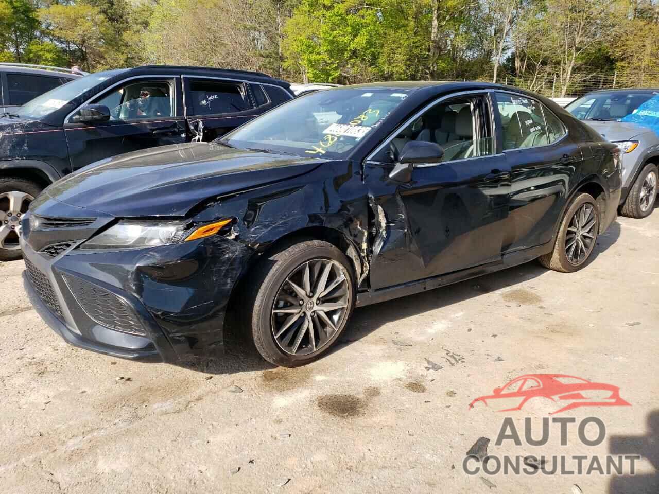 TOYOTA CAMRY 2022 - 4T1T11AK5NU678061
