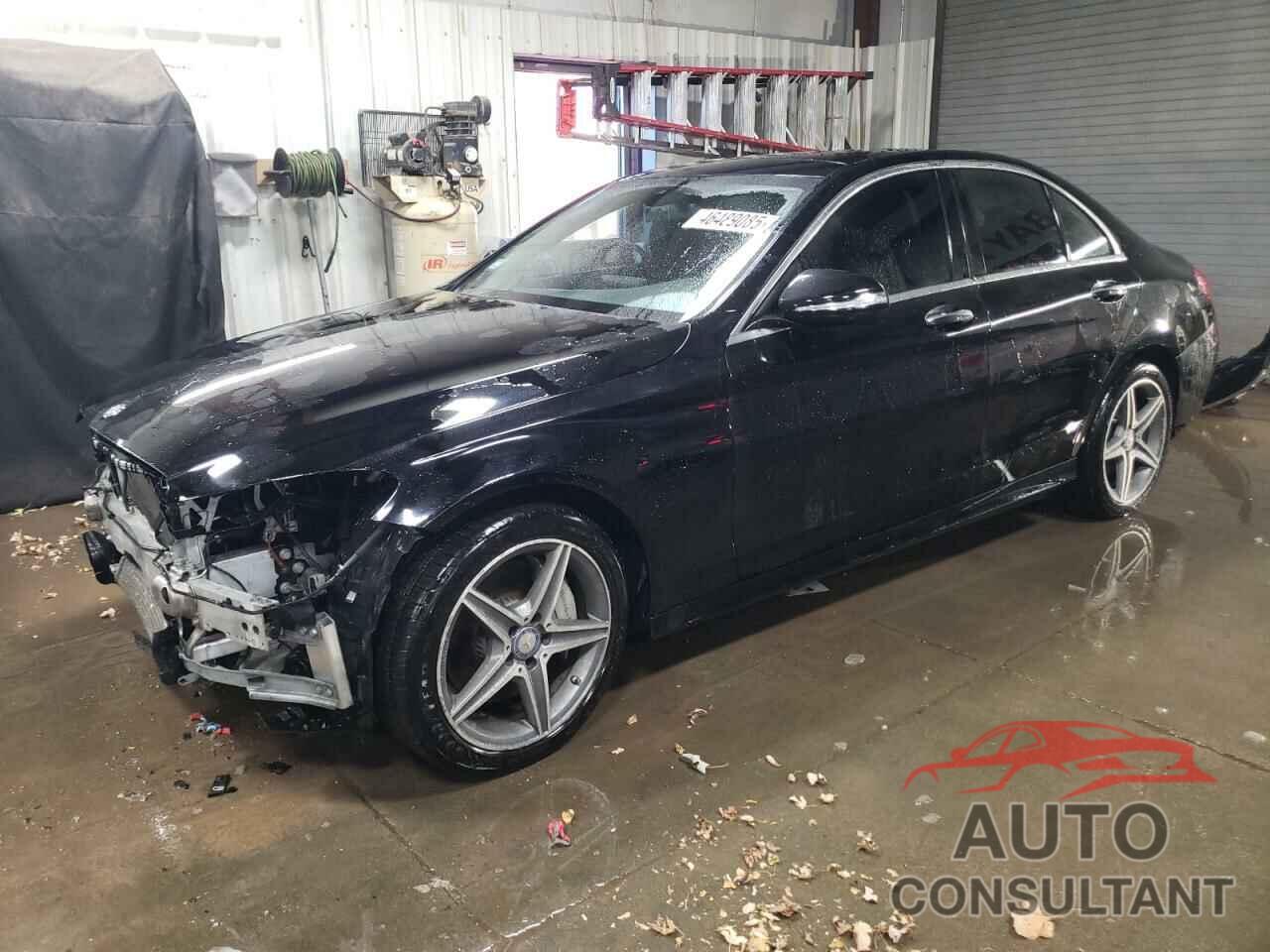MERCEDES-BENZ C-CLASS 2015 - 55SWF4KB3FU030892