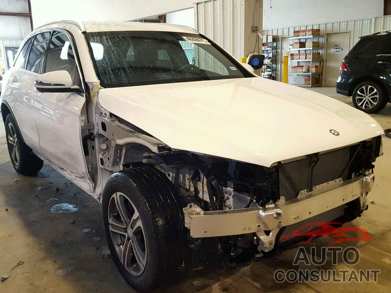 MERCEDES-BENZ GLC 300 2017 - WDC0G4JB0HF126834